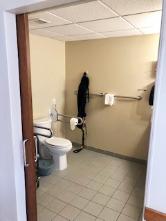 A basic room's bathroom in a Grace Manor floor.